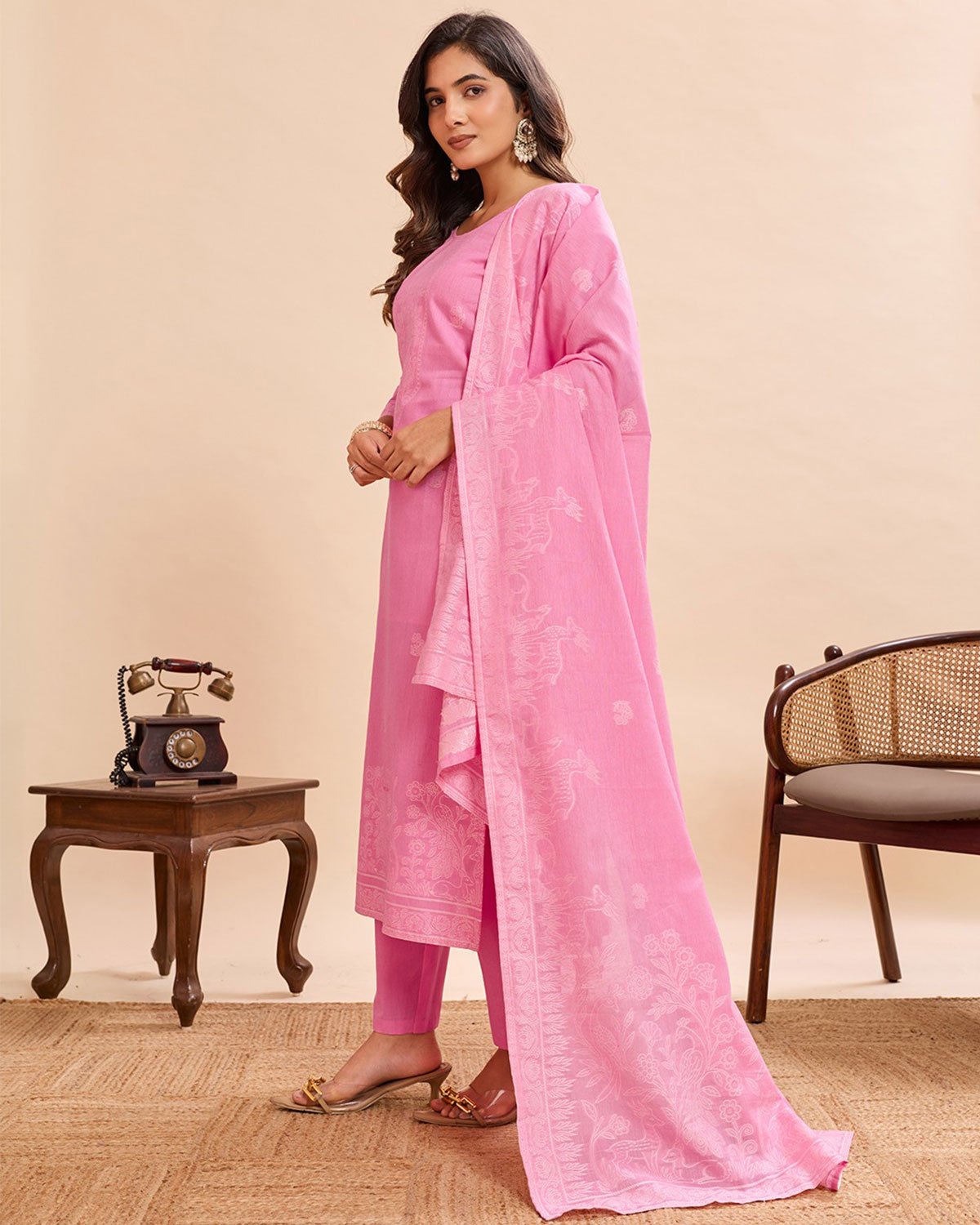 Women's Royal Gulabi Guldasta Pastel Suit Set with Self-Design Dupatta